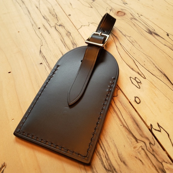 Authentic Louis Vuitton Blk Luggage Tag star wars - Picture 2 of 3